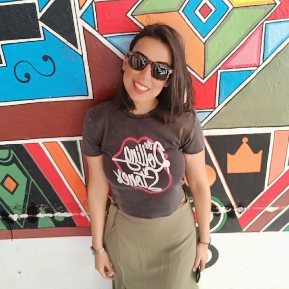 Meet your Posher, Mariam - Picture 1 of 1